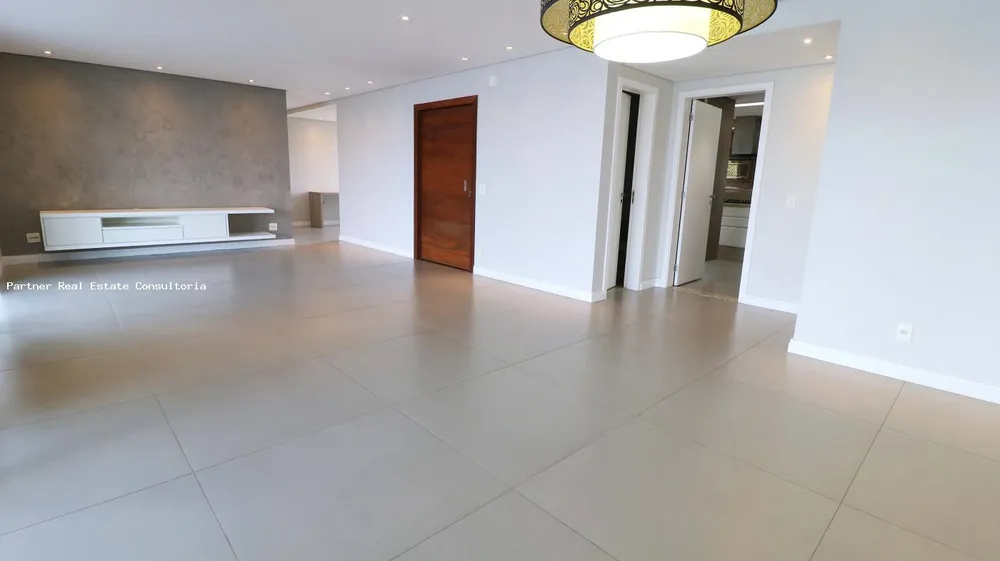 Apartamento, 4 quartos, 223 m² - Foto 2