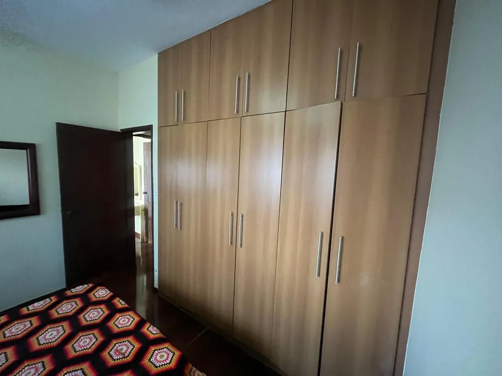 Casa, 4 quartos, 360 m² - Foto 9