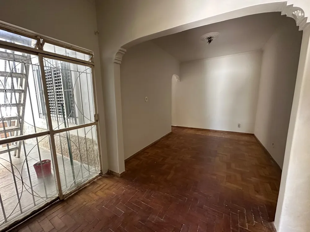Casa, 2 quartos, 240 m² - Foto 12