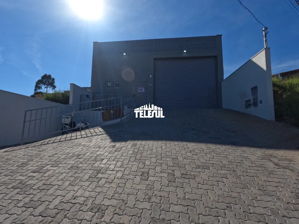 Depósito-Galpão, 332 m² - Foto 1