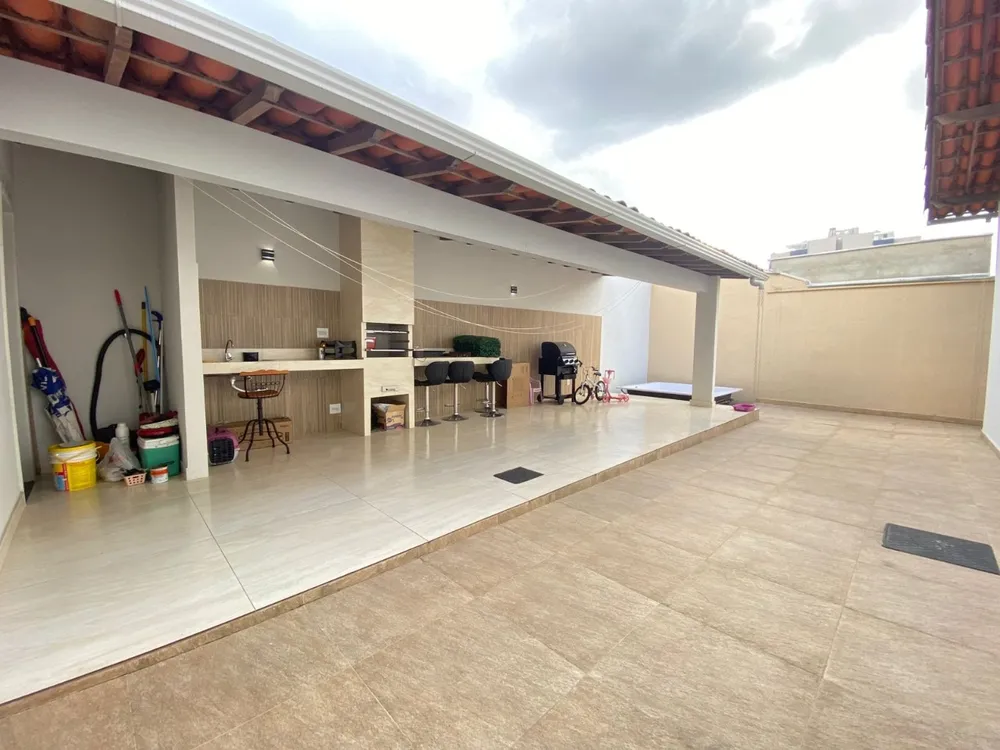 Casa, 4 quartos, 270 m² - Foto 23
