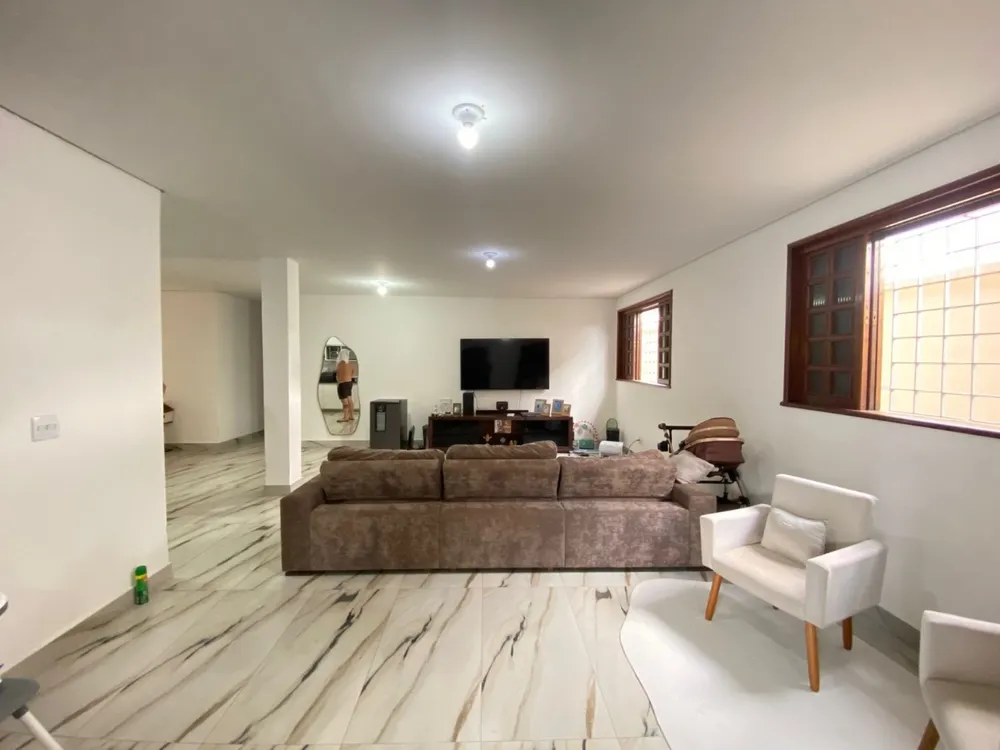 Casa, 4 quartos, 270 m² - Foto 15