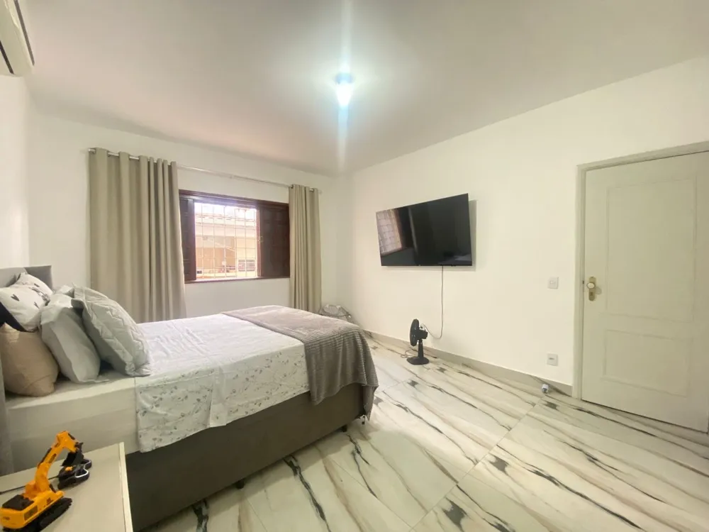 Casa, 4 quartos, 270 m² - Foto 7