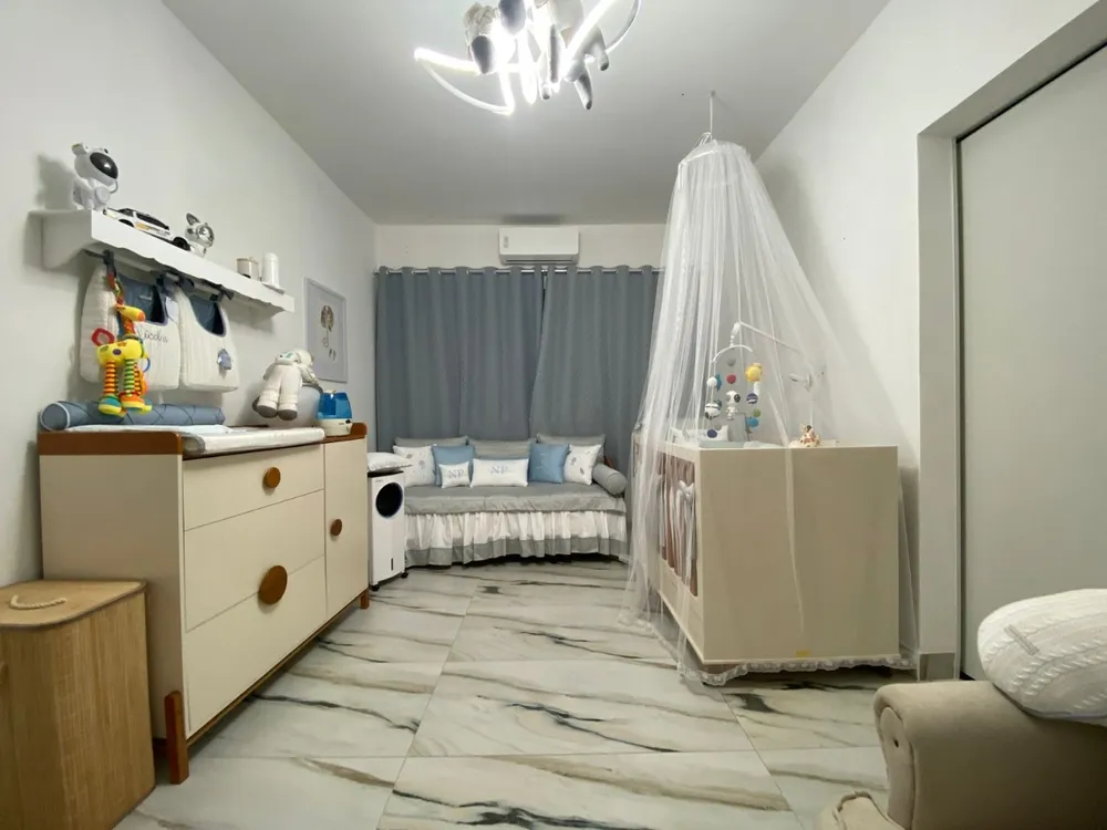 Casa, 4 quartos, 270 m² - Foto 4