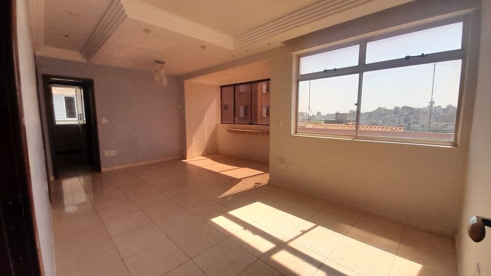 Apartamento à venda com 3 quartos, 120m² - Foto 1