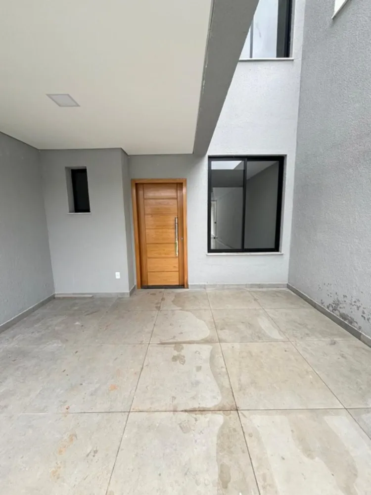Casa, 3 quartos, 205 m² - Foto 2