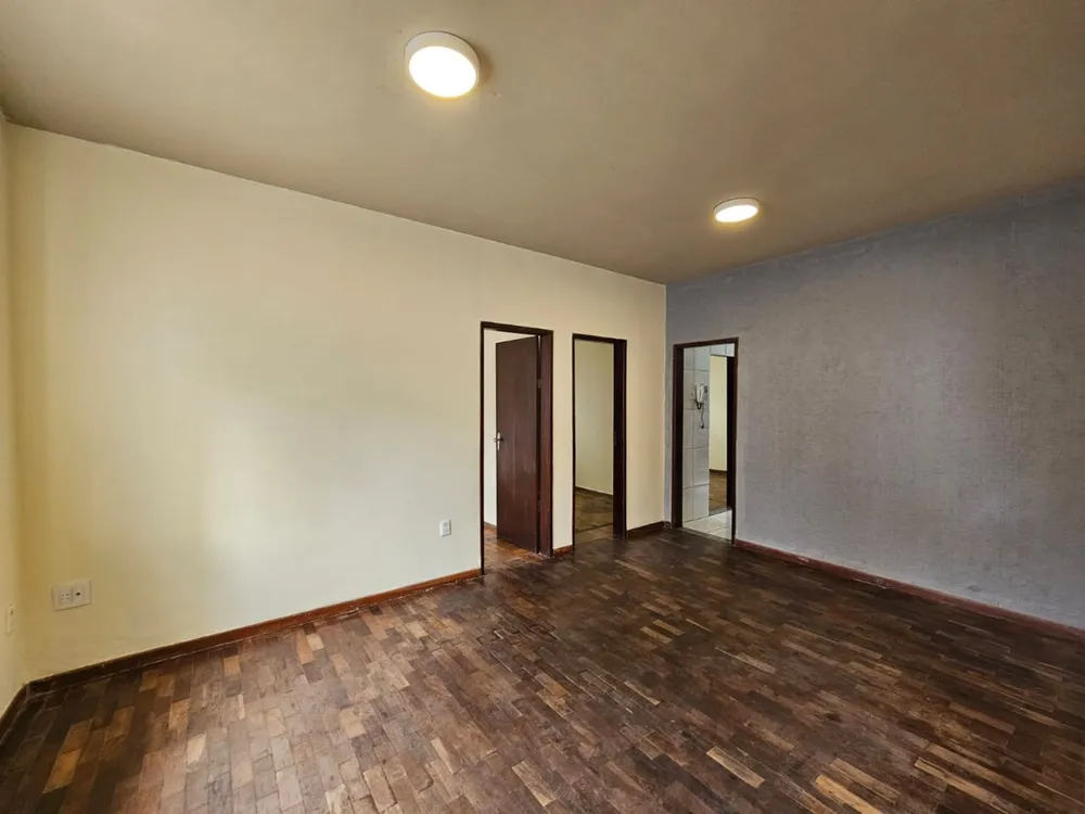 Casa, 3 quartos, 360 m² - Foto 2