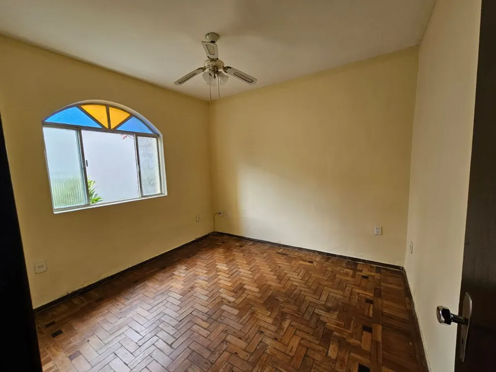 Casa, 3 quartos, 360 m² - Foto 3