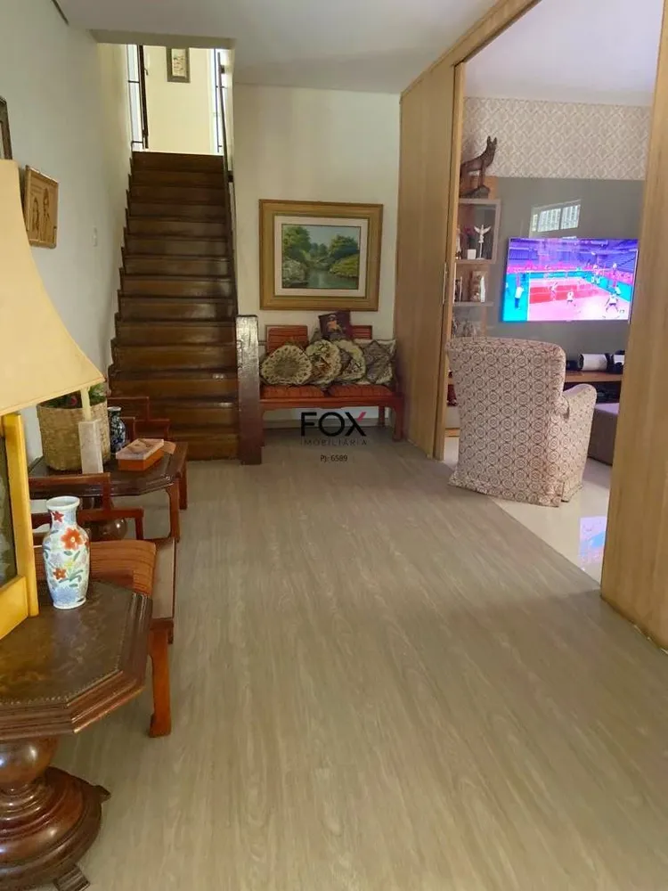 Casa, 4 quartos, 290 m² - Foto 2