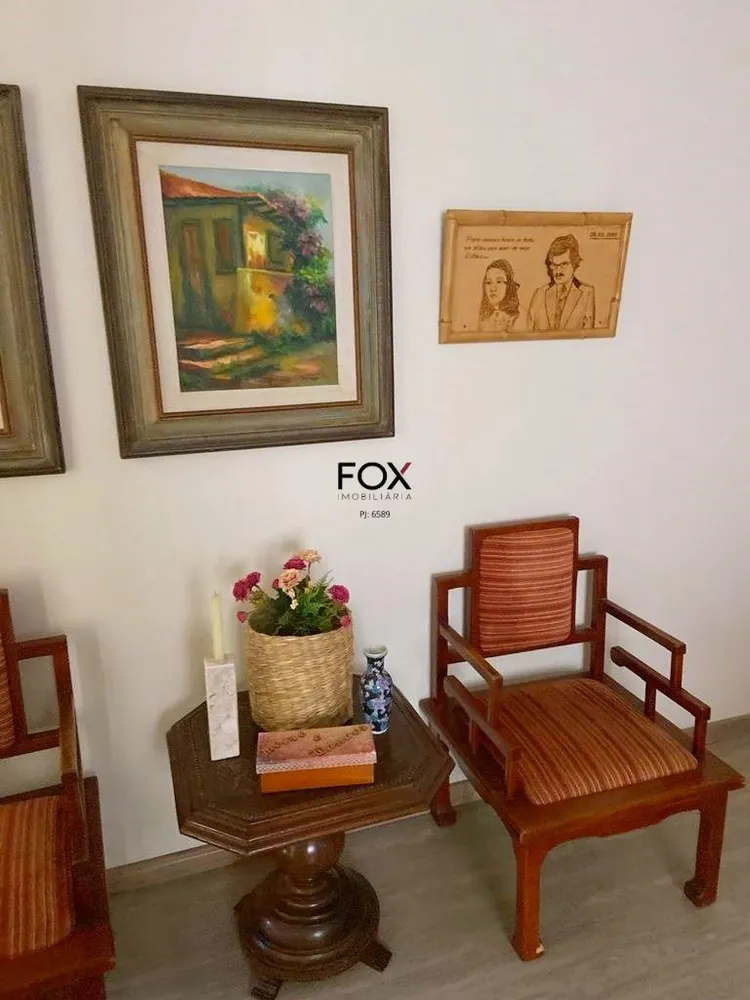 Casa, 4 quartos, 290 m² - Foto 1