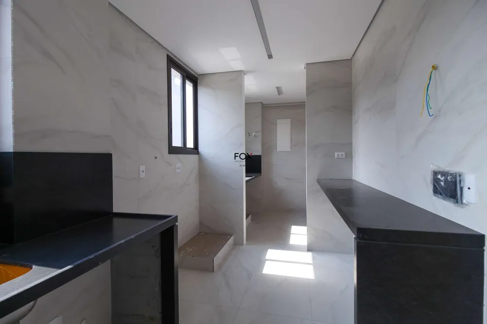 Cobertura, 3 quartos, 214 m² - Foto 1