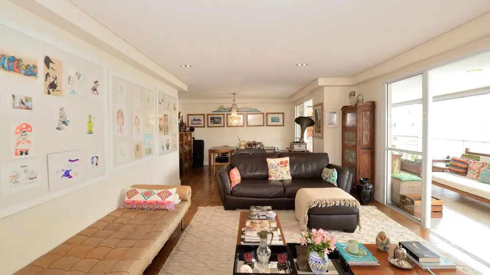 Apartamento, 4 quartos, 189 m² - Foto 2
