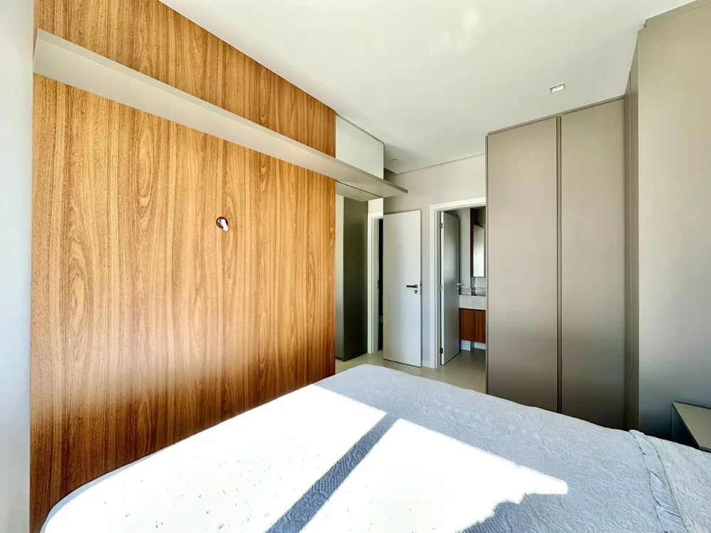 Apartamento, 3 quartos, 117 m² - Foto 2