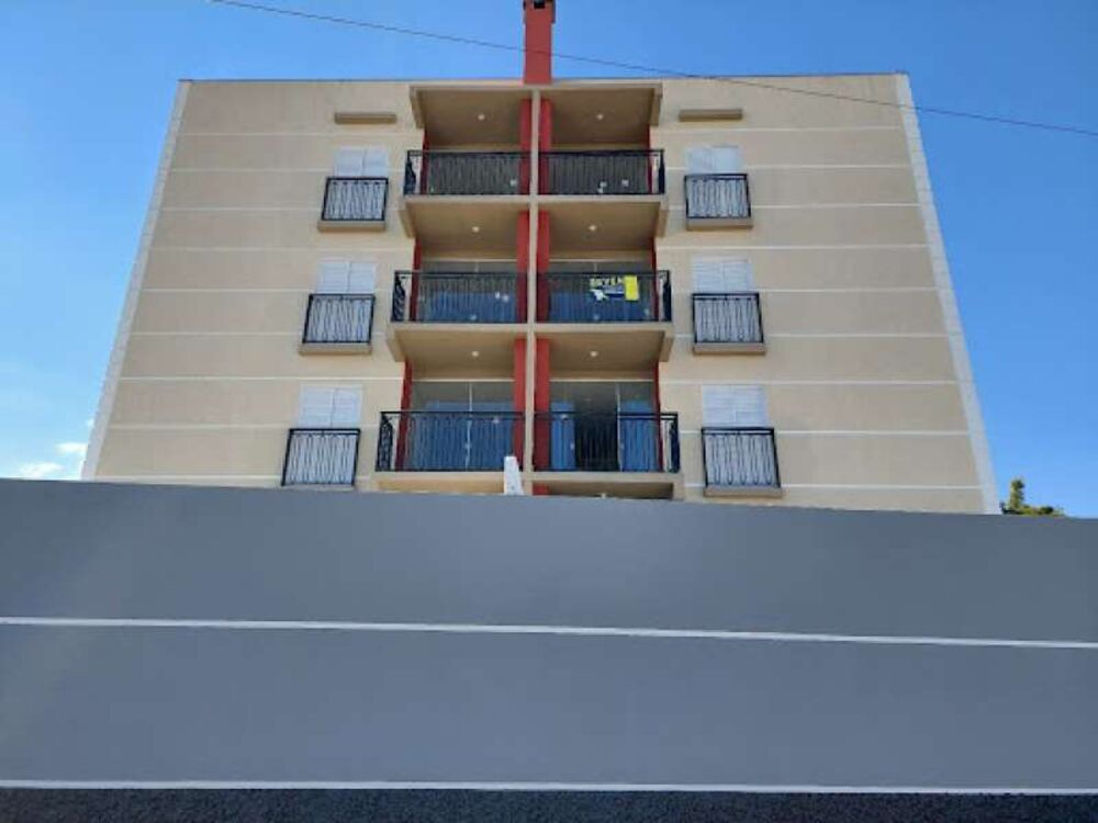 Apartamento à venda com 3 quartos, 75m² - Foto 2