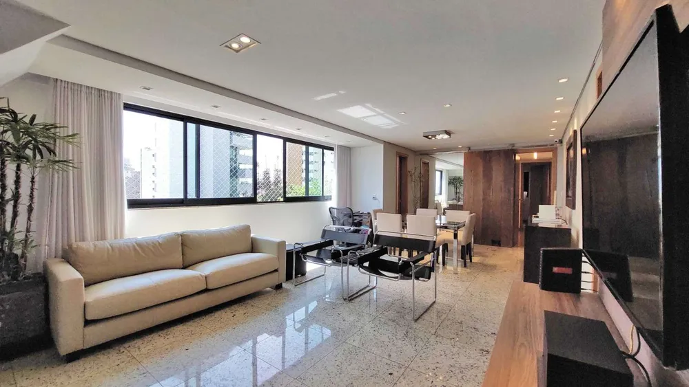 Apartamento, 4 quartos, 222 m² - Foto 2