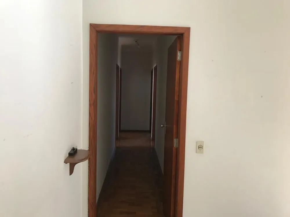 Casa, 6 quartos, 353 m² - Foto 3