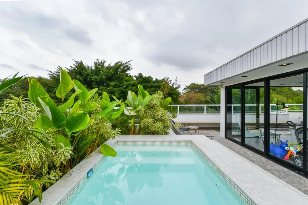 Cobertura, 3 quartos, 260 m² - Foto 1
