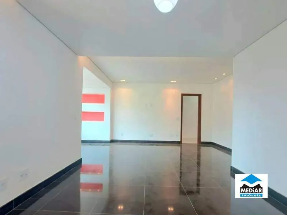 Cobertura, 3 quartos, 200 m² - Foto 2