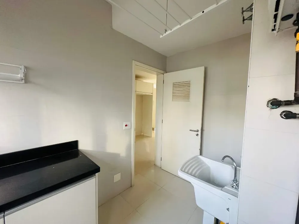 Apartamento, 3 quartos, 270 m² - Foto 5