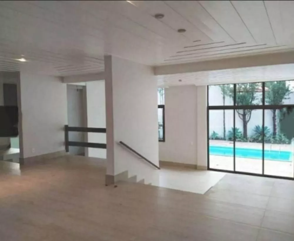 Apartamento à venda com 5 quartos, 550m² - Foto 2