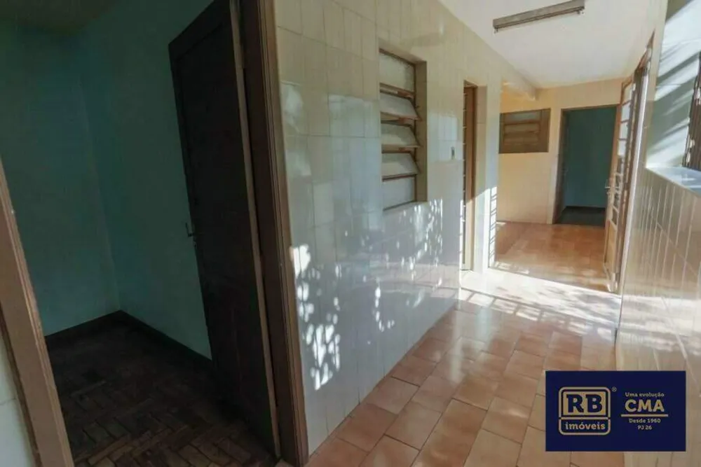 Casa, 5 quartos, 201 m² - Foto 2