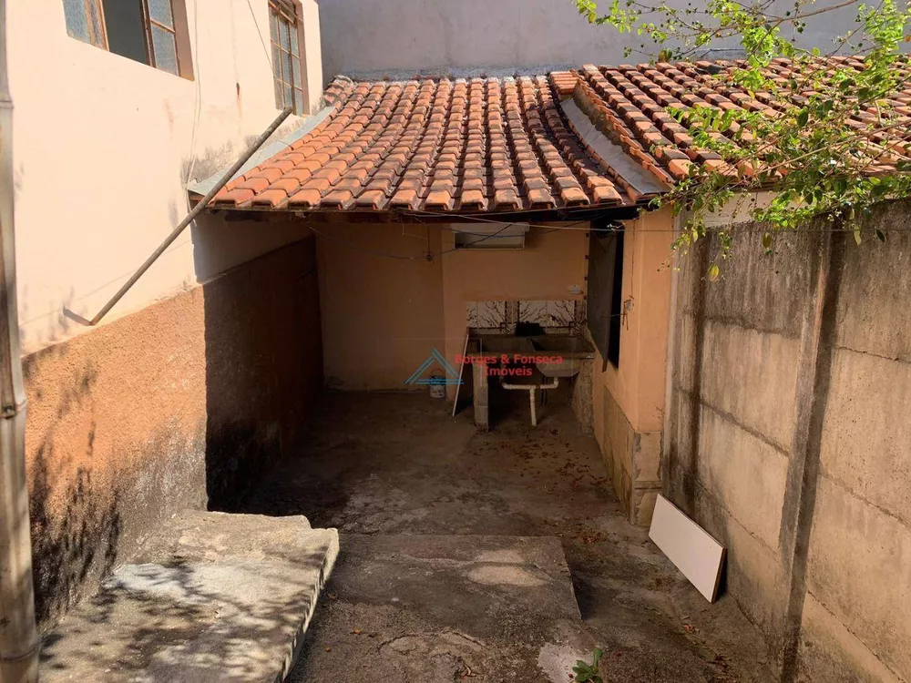 Casa à venda com 2 quartos, 207m² - Foto 16