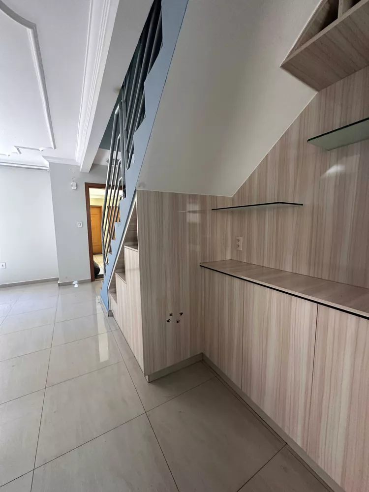 Cobertura à venda com 5 quartos, 189m² - Foto 3