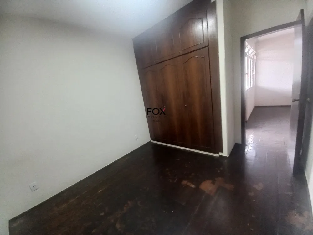 Casa, 4 quartos, 330 m² - Foto 3