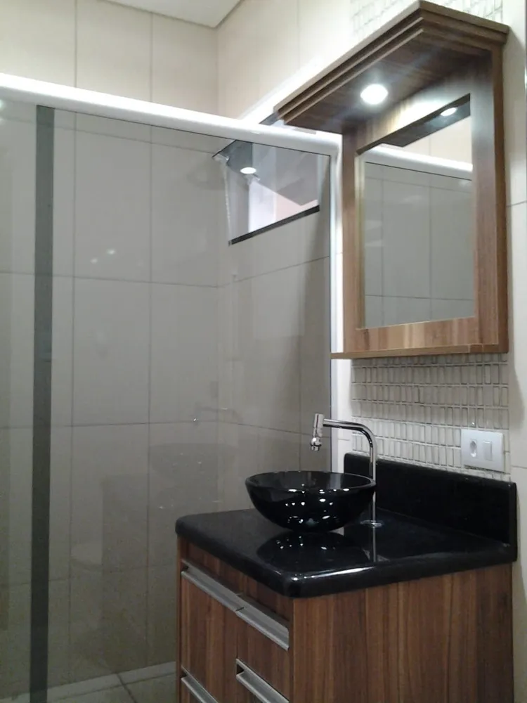 Casa, 3 quartos, 215 m² - Foto 1