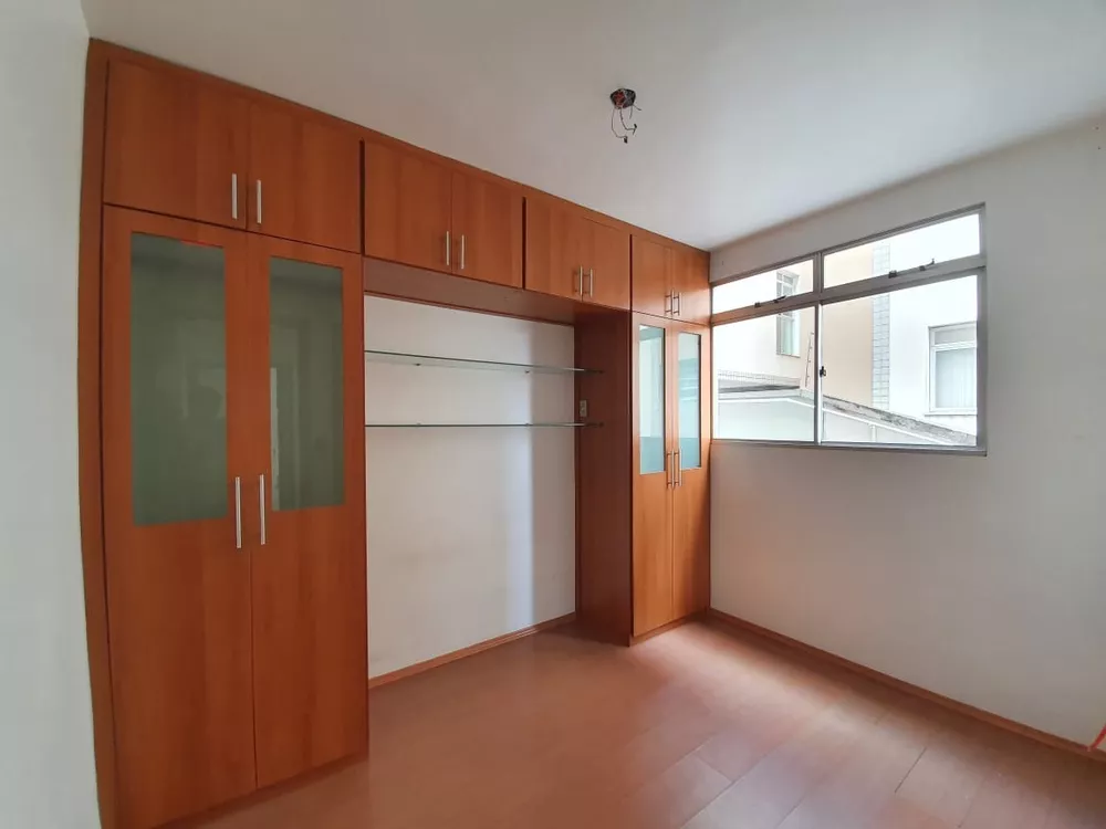 Apartamento à venda com 3 quartos, 74m² - Foto 11