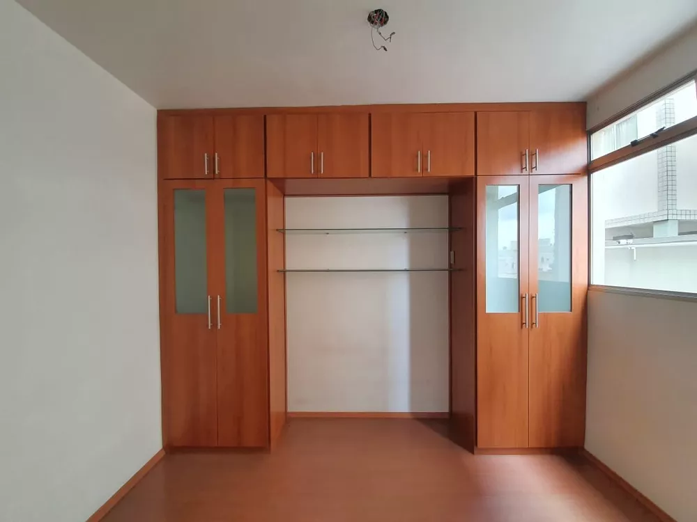 Apartamento à venda com 3 quartos, 74m² - Foto 13