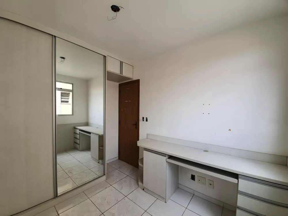 Apartamento à venda com 3 quartos, 74m² - Foto 7