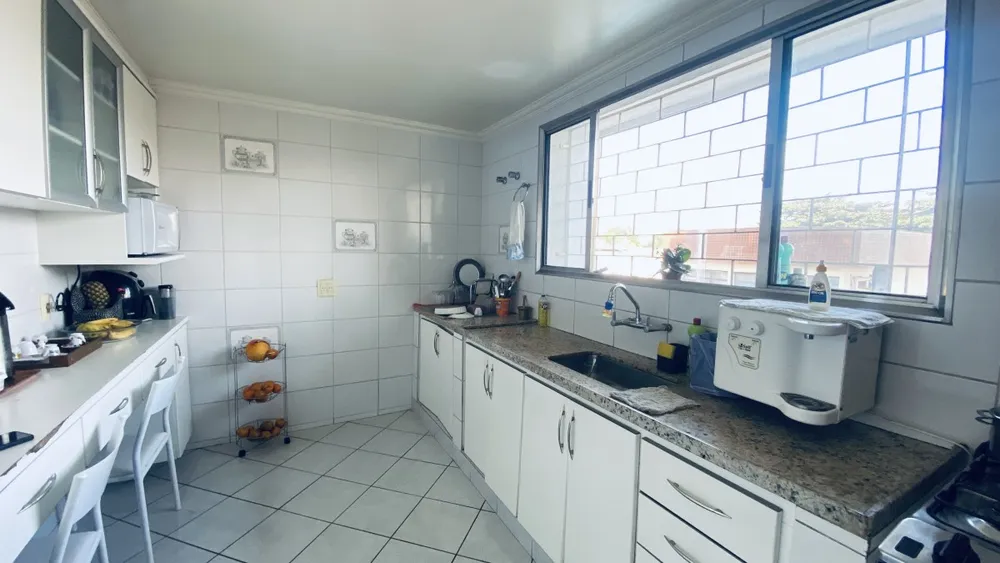 Casa, 4 quartos, 350 m² - Foto 9