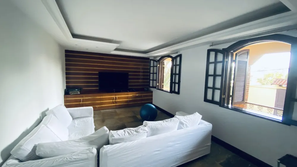 Casa, 4 quartos, 350 m² - Foto 2