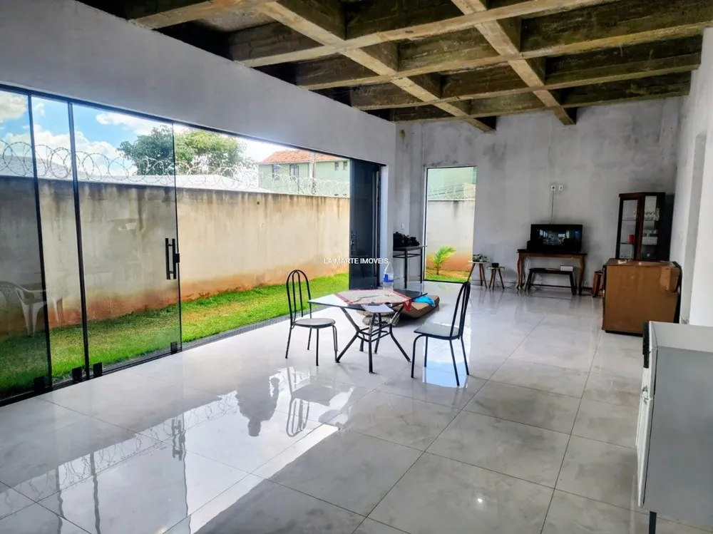 Casa, 3 quartos, 420 m² - Foto 1