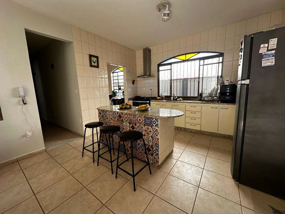 Casa, 5 quartos, 170 m² - Foto 7