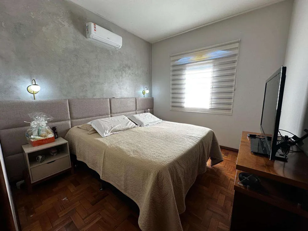 Casa, 5 quartos, 170 m² - Foto 4