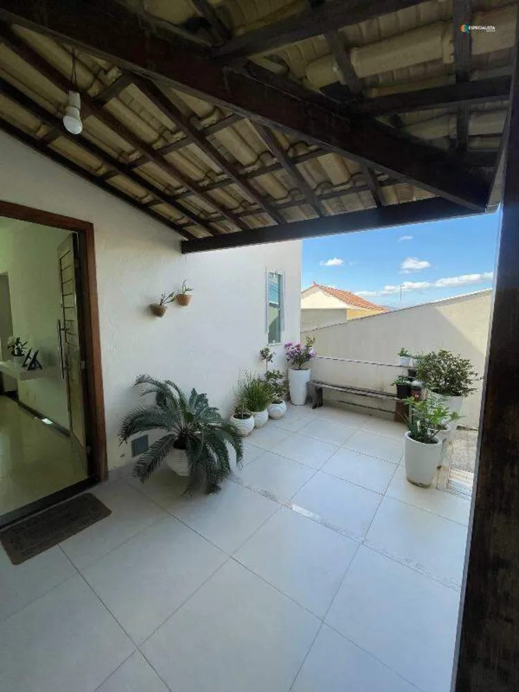 Casa, 3 quartos, 216 m² - Foto 6