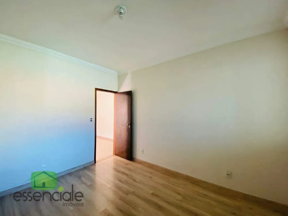 Casa, 4 quartos, 200 m² - Foto 11