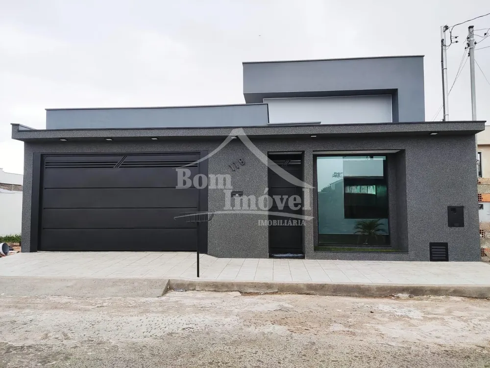 Casa, 1 quarto, 220 m² - Foto 1