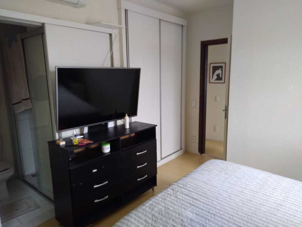 Apartamento à venda com 3 quartos - Foto 3