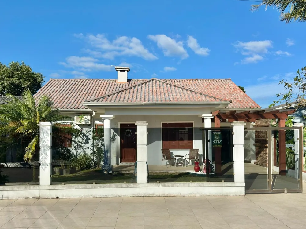 Casa, 3 quartos - Foto 1