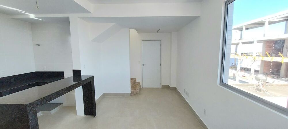 Cobertura à venda com 2 quartos, 81m² - Foto 3