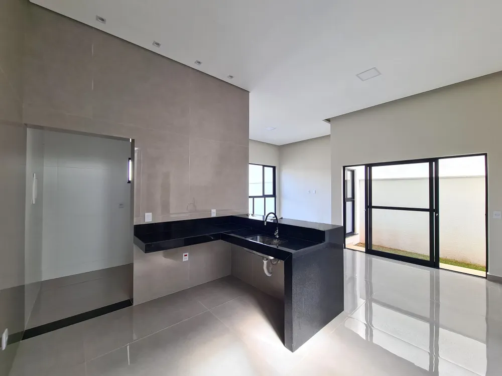 Casa, 3 quartos, 262 m² - Foto 3