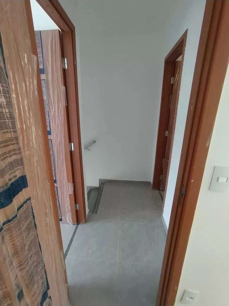 Casa à venda com 2 quartos, 12m² - Foto 13