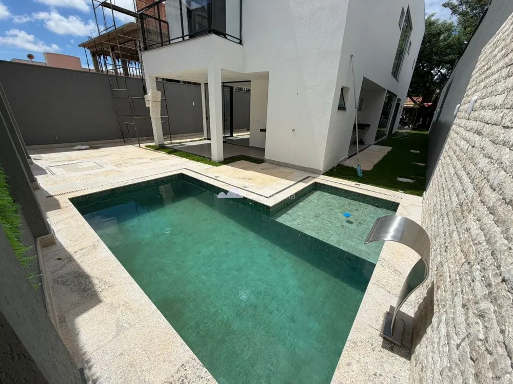 Casa, 4 quartos, 360 m² - Foto 1