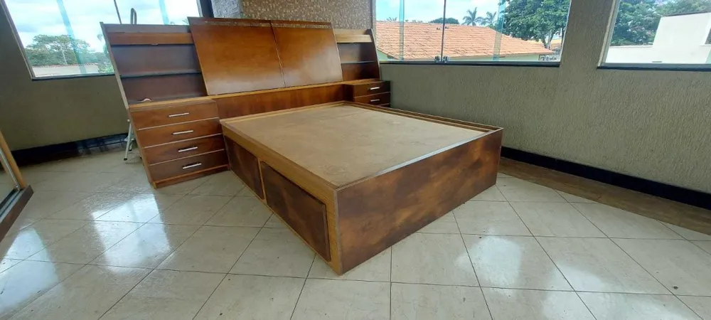 Casa, 4 quartos, 640 m² - Foto 3