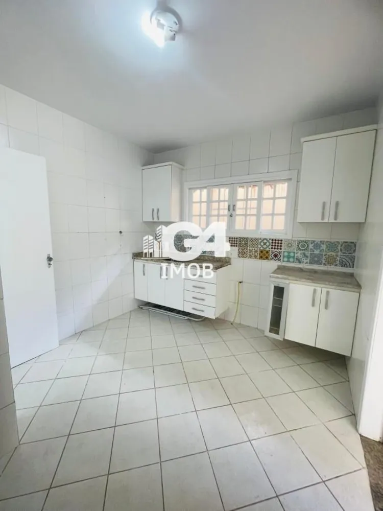 Casa, 3 quartos, 262 m² - Foto 9