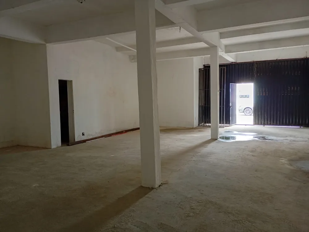 Loja-Salão, 200 m² - Foto 1