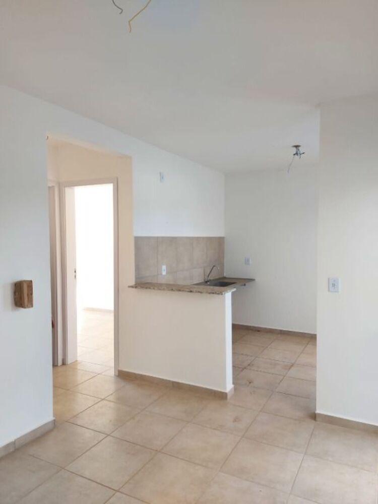 Apartamento à venda com 2 quartos, 48m² - Foto 4
